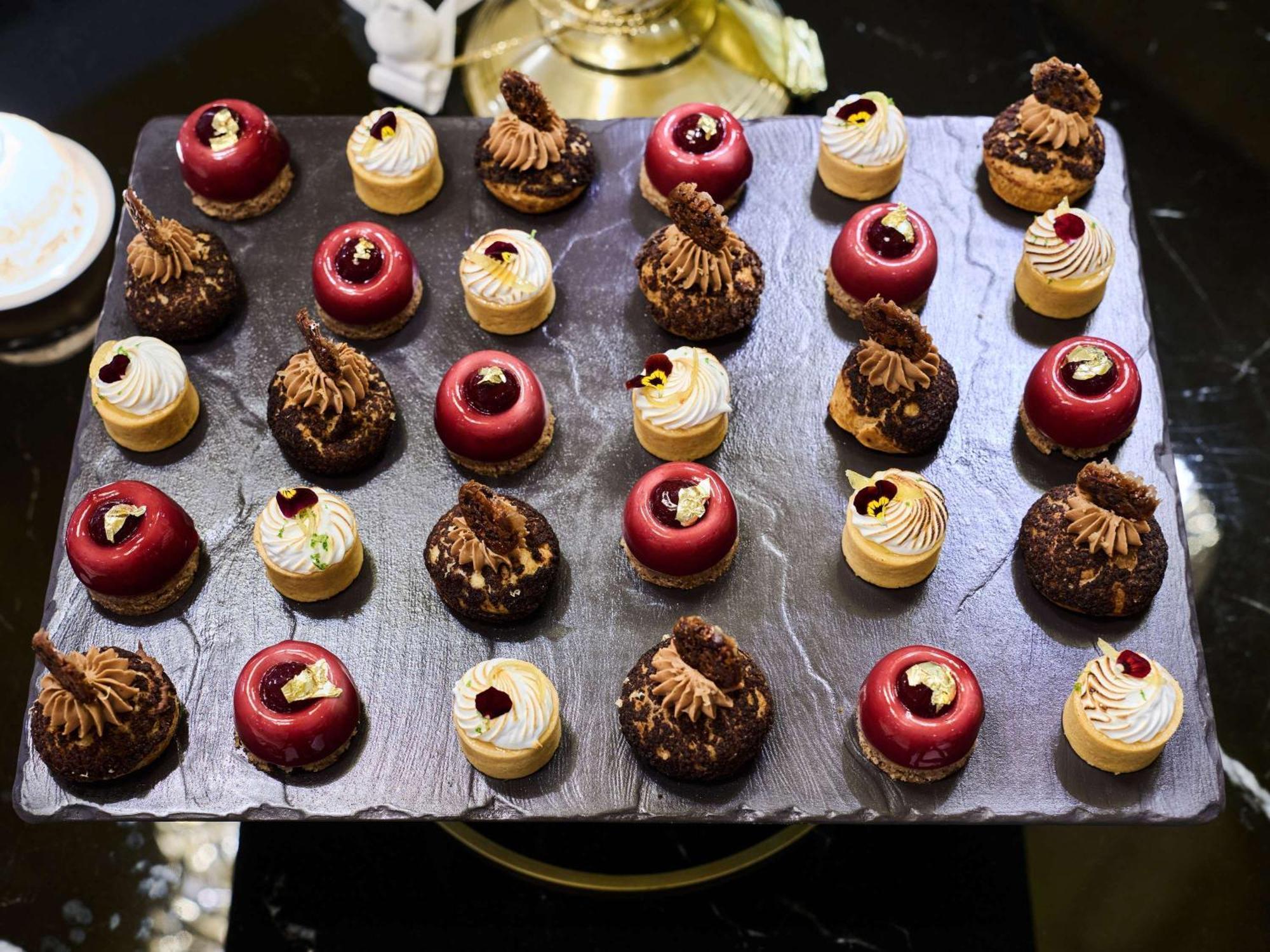 Отель Sofitel Paris Le Faubourg Экстерьер фото