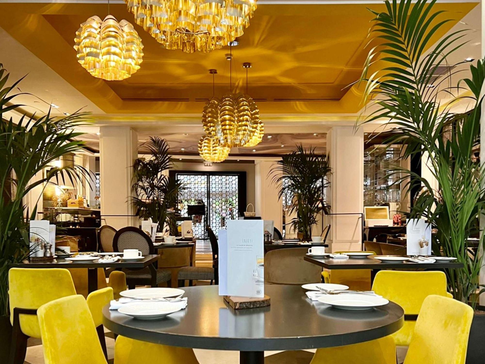 Отель Sofitel Paris Le Faubourg Экстерьер фото