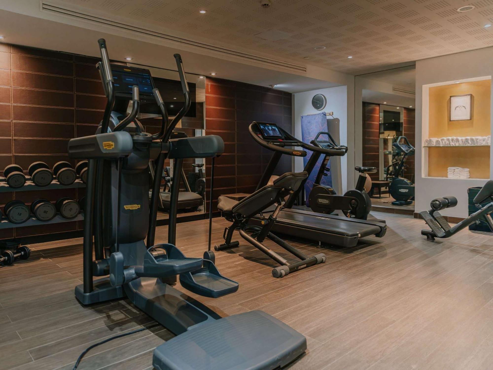 Отель Sofitel Paris Le Faubourg Экстерьер фото